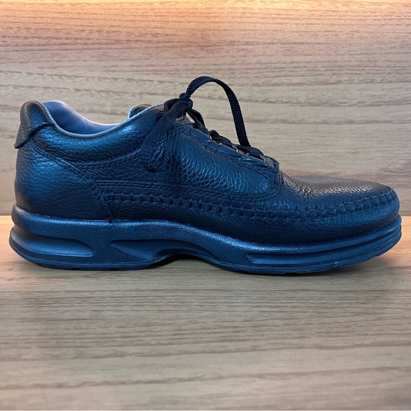 Clarks Black Leather Caribou Men Shoe / Size 8 - Picture 6 of 16